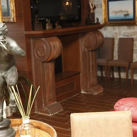 Hotel Clementina 3*
