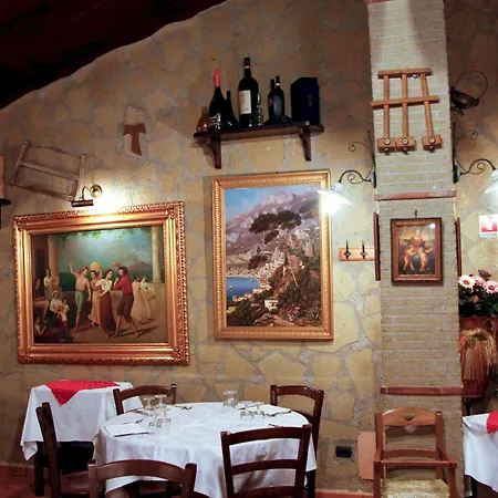 Hotel Clementina 3*